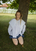 ESTHE White Shirt With Sailor Collar