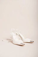 CARRANO Yve Leather White Pumps