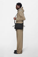 RAINS Koya Vision Crossbody – Black